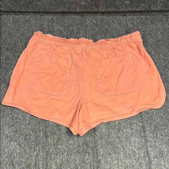 LOFT Pink High Waist Shorts Relaxed Fit - Picture 3 of 3